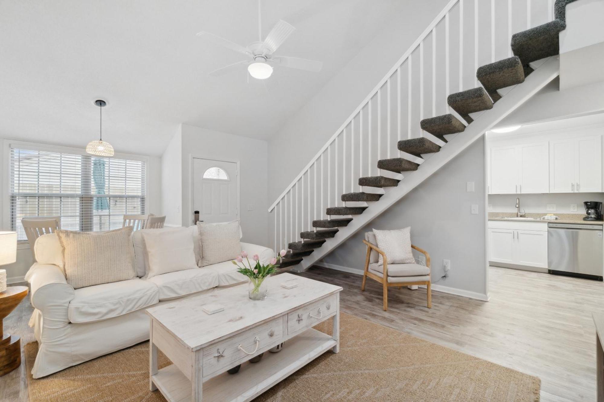 Horizon South By Panhandle Getaways Panama City Beach Room photo
