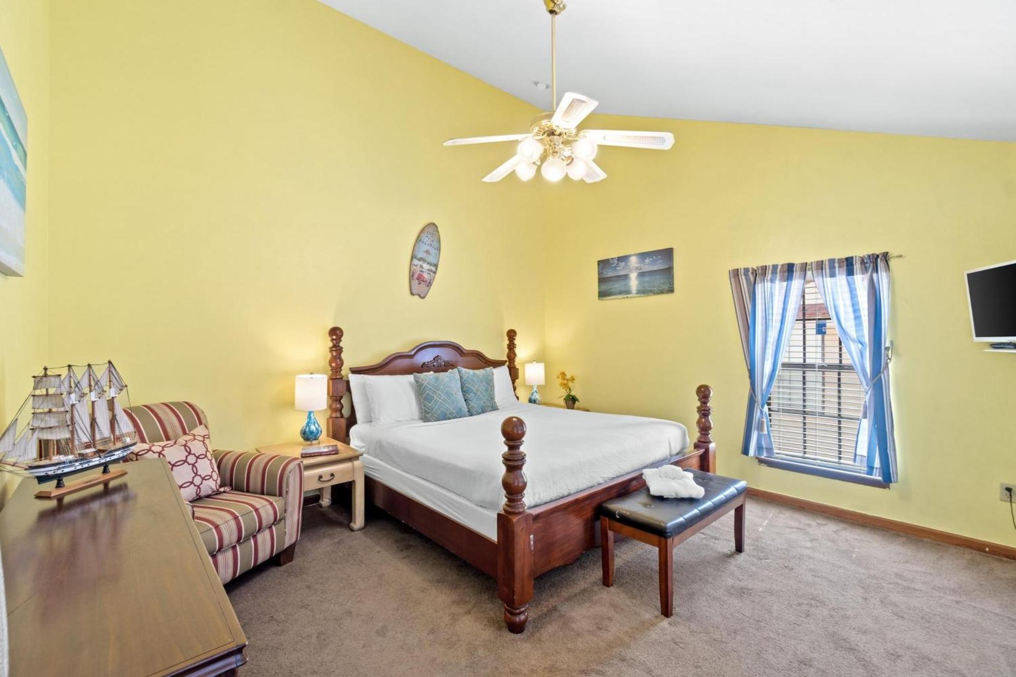 Horizon South By Panhandle Getaways Panama City Beach Room photo